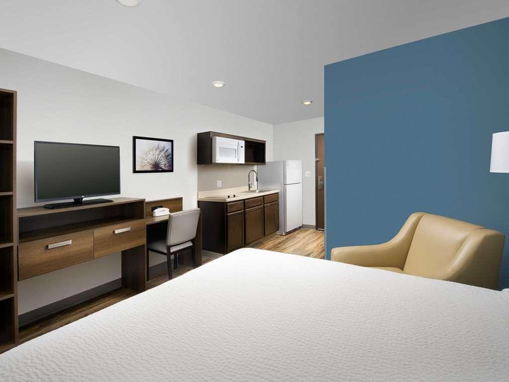 Extended Stay America Select Suites - Tampa - Brandon - East Heartland Номер фото